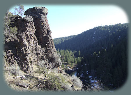 hiking without trails in the hills outside of chiloquin, oregon, not far from wood river wetlands, one of many klamath basin birding trails in the pacific flyway, not far from crater lake national park in southern oregon.